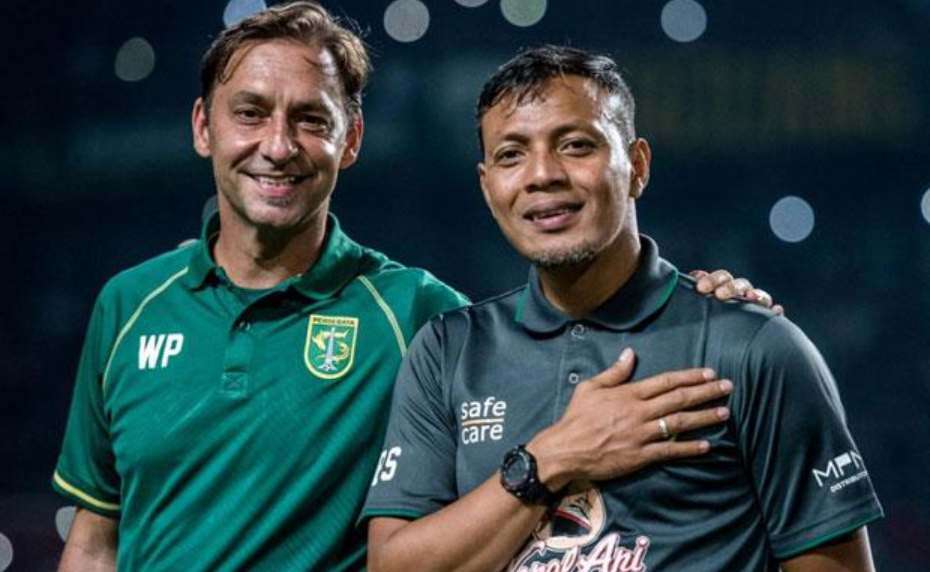 Legenda Pemain Persebaya yang Tak Terlupakan oleh Bonek Legenda Persebaya yang selalu dikenang Bonek, siapa saja