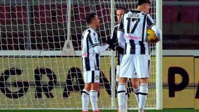 Prediksi Skor Lens vs Lyon Ligue 1, 16 Agustus 2025 Pukul 22.00 WIB