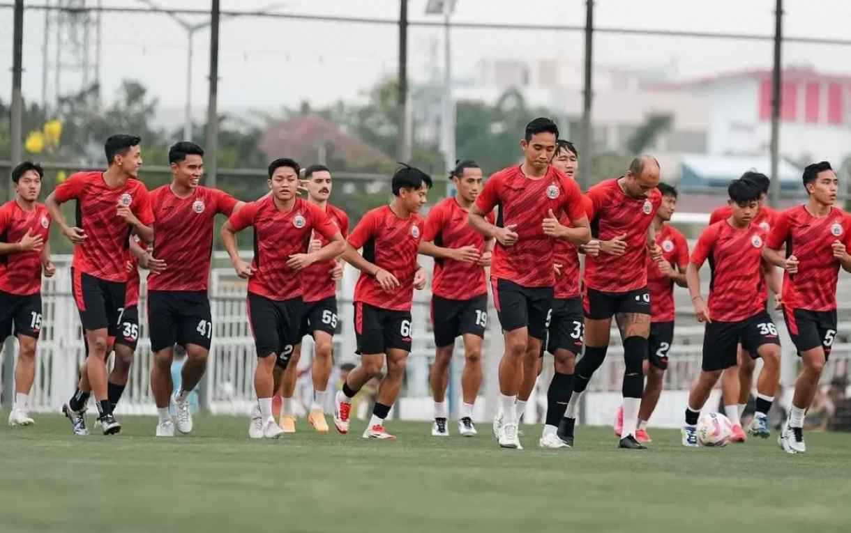 Profil skuad resmi, nomor punggung, dan karier pemain