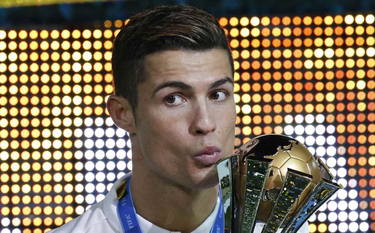 Jumlah Trofi Individu Ronaldo, Termasuk Rekor Terbaru 2025 Ronaldo Koleksi Trofi Individu dan Rekor Terbaru 2025