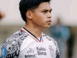 Bung Towel Kritik Rahmat Arjuna; Dia Main Cuma Nabrak-Nabrak Doang