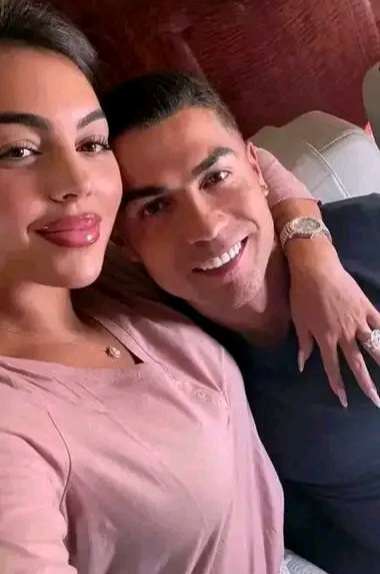 Pasangan Pemain Bola Tercantik di Dunia/ Wags Tercantik