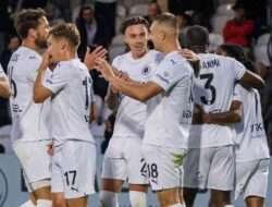 Prediksi Skor Sutton United vs Boreham Wood Liga Nasional, 4 September 2025 Pukul 01.45 WIB