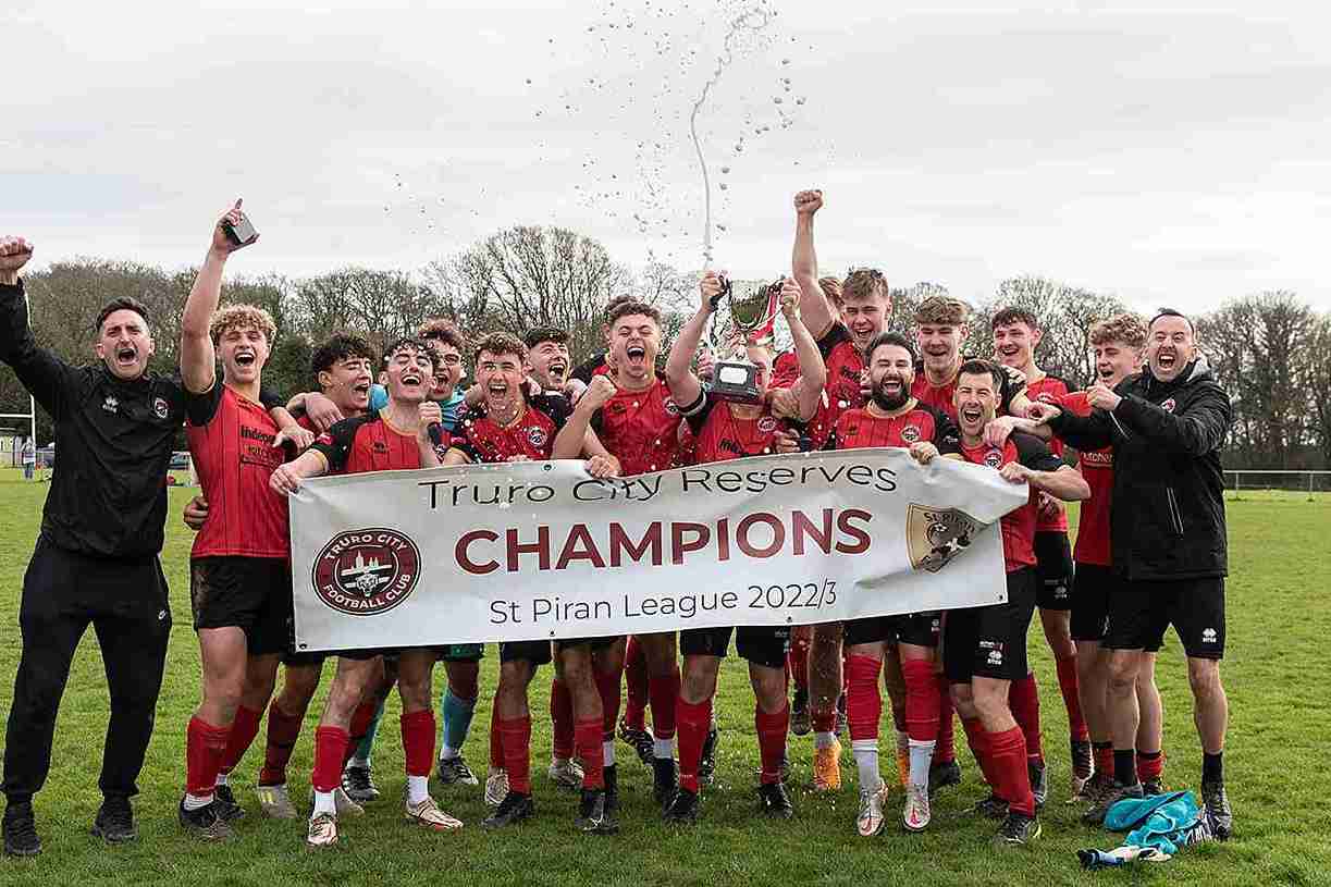 Prediksi Skor Truro City FC vs Aldershot