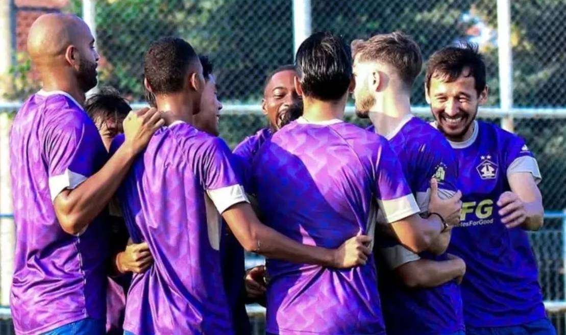 Siapakah pemain dengan bayaran termahal di skuad Macan Putih