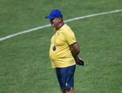 Viral! Bojan Hodak Ungkap Ingin Siapkan Kejutan untuk Bobotoh Awal Januari 2026