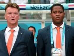 Prestasi Louis Van Gaal Selama Melatih: Raih 12 Trofi dan Bawa Timnas Belanda Juara 3