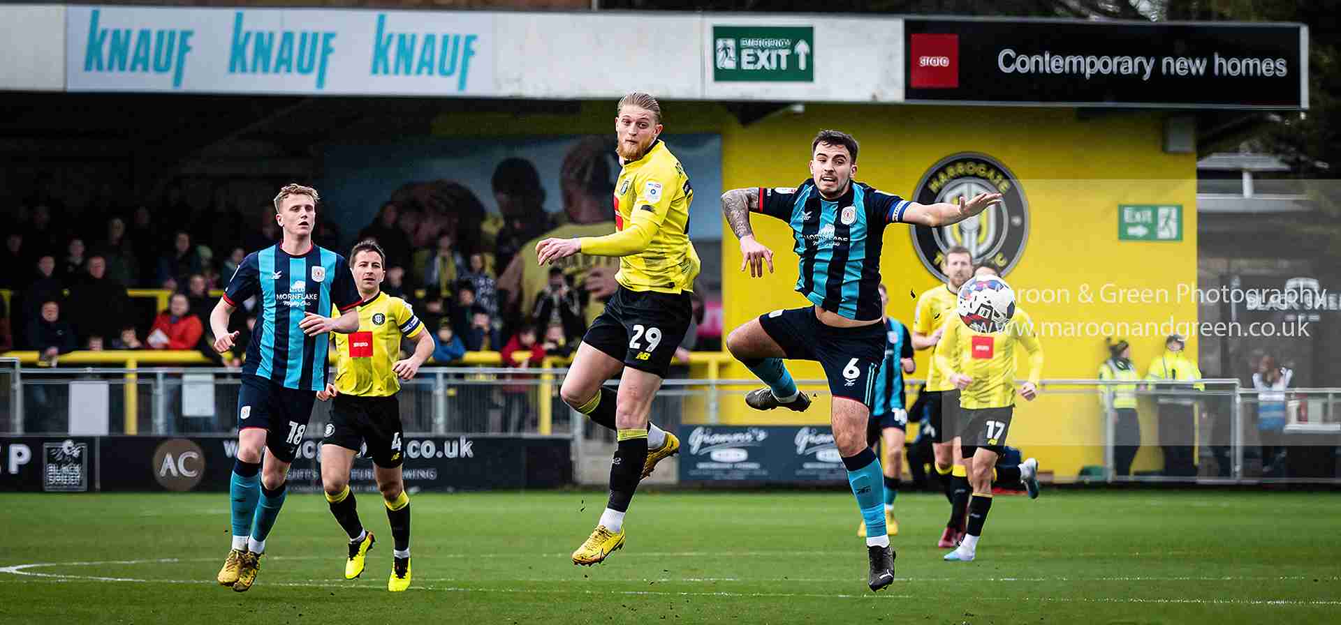 Prediksi Skor Harrogate vs Crewe
