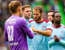 Prediksi Skor Feyenoord vs Aston Villa 3 Oktober 2025: Liga Eropa Fase Grup Matchday Ke 2