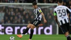 Hasil Newcastle vs Tottenham, Gol Tak Terduga dari Bek dan Striker Muda The Magpies! Hasil Newcastle vs Tottenham