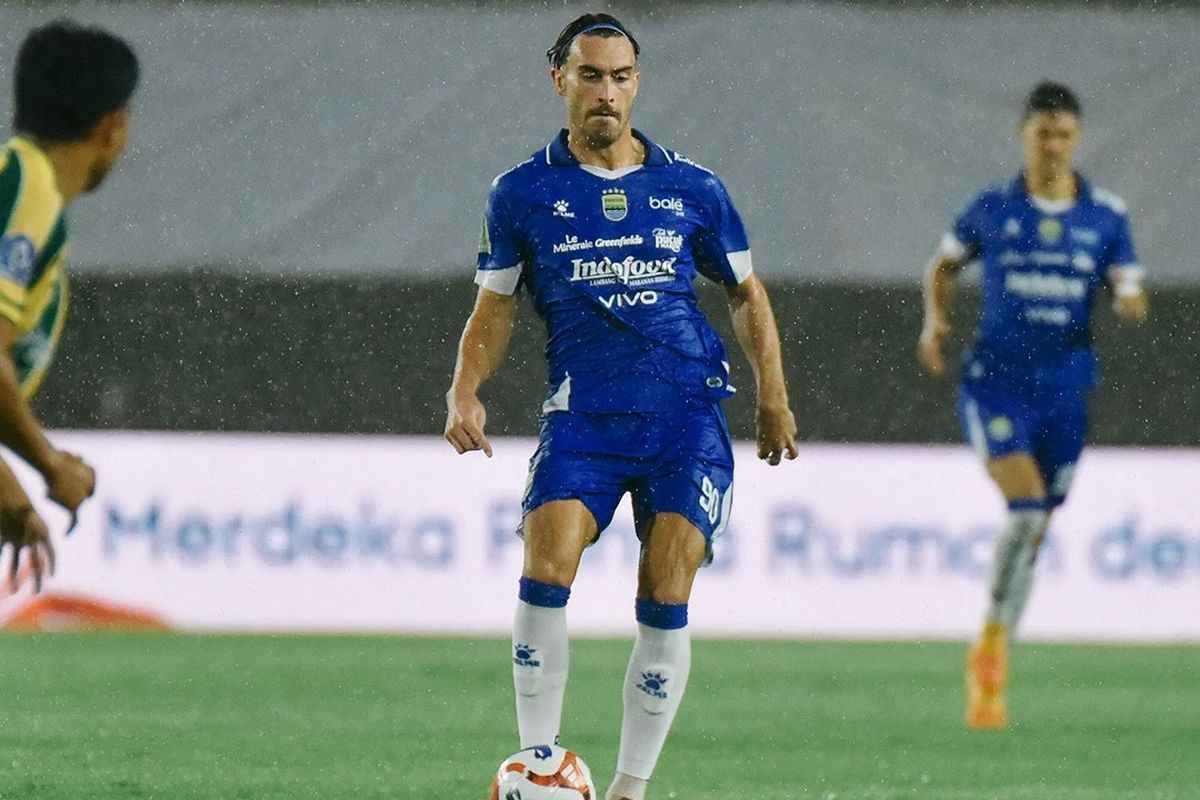 Rating Pemain PSBS Biak vs Persib