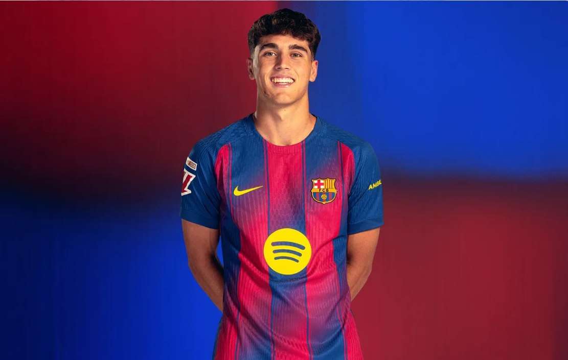 Pau Cubarsi: Bek tengah Barcelona berusia 18 tahun dengan market value €80 juta. Meski rating rata-rata 6.87 karena bias algoritma terhadap bek, ia tetap menjadi andalan di La Liga.