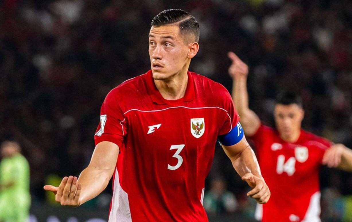 Pesan semangat sang bek andalan untuk para pendukung.