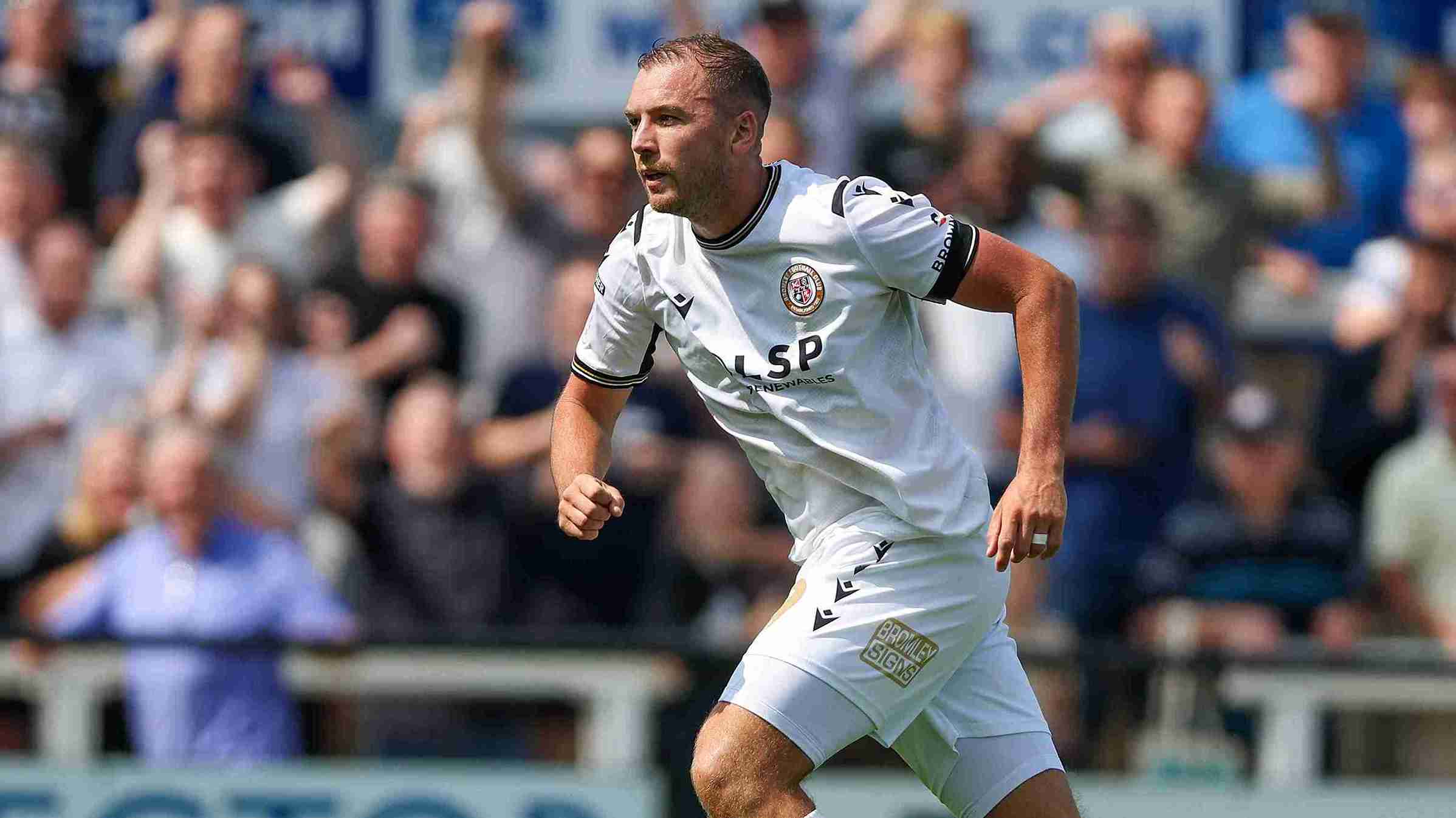 Prediksi Skor Bromley vs AFC Wimbledon 12 November 2025