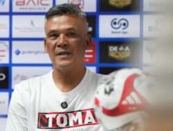 Profil Hendri Susilo, Satu-Satunya Pelatih Berdarah Indonesia di Super League