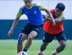 Curi 3 Poin di Kandang Lawan, Marcos Santos Pelatih Arema Puji Suporter