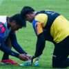 Arema FC Bersiap Menyambut Persebaya di Pekan ke-13, Pelatih Siapkan Amunisi