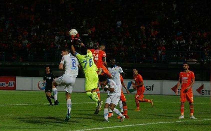 Data head to head serta rekor pertemuan terbaru