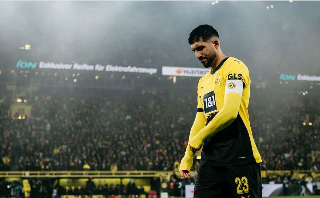 Emre Can, gelandang Jerman keturunan Turki, memimpin Borussia Dortmund