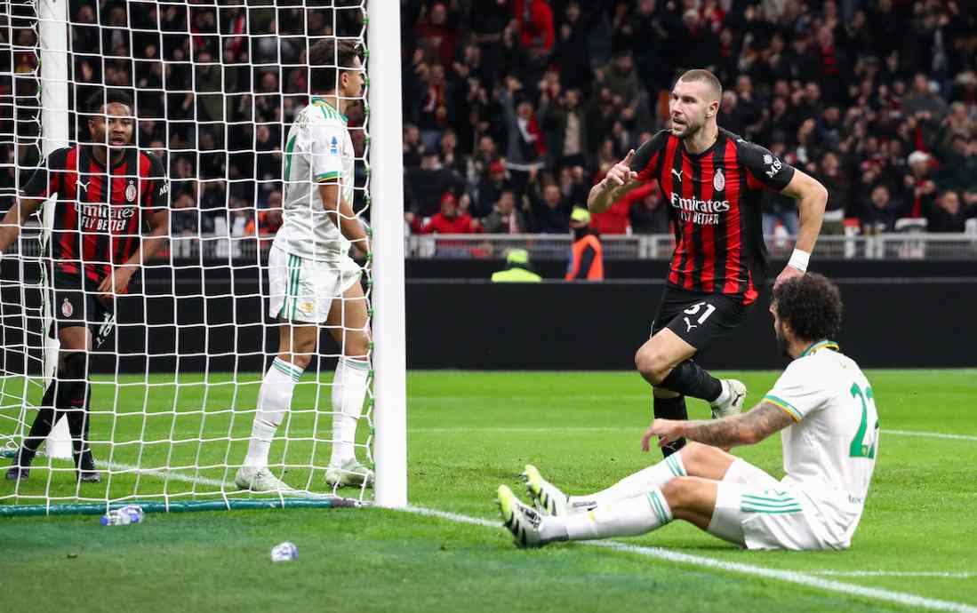 Milan Kalahkan Roma 1-0, Maignan Pahlawan Tepis Penalti