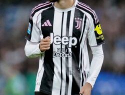 Bursa Transfer Crystal Palace: Bek Sayap Milik Juventus Digoda dengan Harga €12 juta