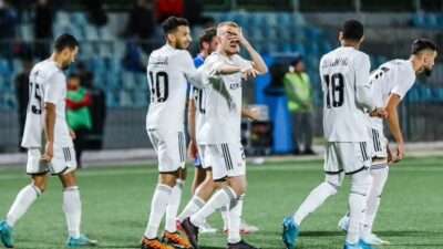 Prediksi Skor Qarabag vs Ajax 11 Desember 2025: Raksasa Belanda di Ujung Tanduk Prediksi Skor Qarabag vs Ajax 11 Desember 2025