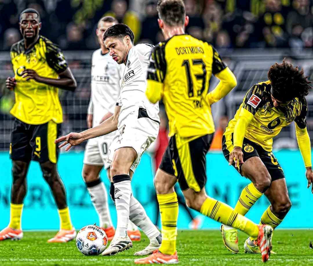 Kevin Diks Masuk Jadi Starting XI Terbaik Bersama Yamal Sepanjang 2025