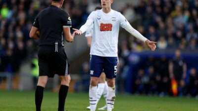 Prediksi Skor Stoke vs Preston 26 Desember 2025: Laga Sengit Berebut Poin