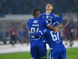 Hasil Pertandingan Persib vs Borneo FC, Laga Papan Atas Makin Sengit