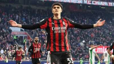 Hasil Pertandingan AC Milan vs Sassuolo 2-2: Jay Idzes dkk Curi Satu Poin Hasil Pertandingan AC Milan vs Sassuolo 2-2