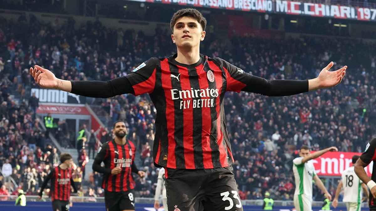 Hasil Pertandingan AC Milan vs Sassuolo 2-2