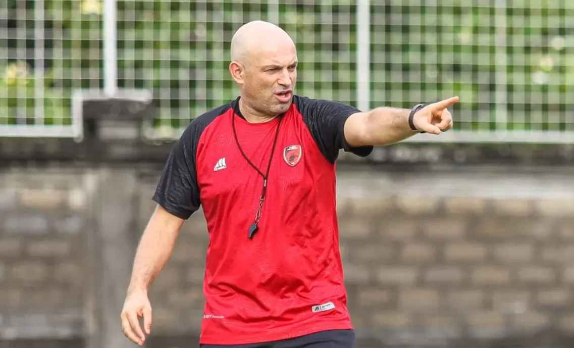 Bedah Masalah Keuangan dan Tekanan Manajemen Klub Liga 1