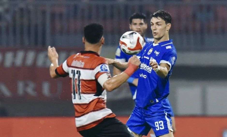 Cuplikan gol terbaik laga Persib Bandung hari ini.
