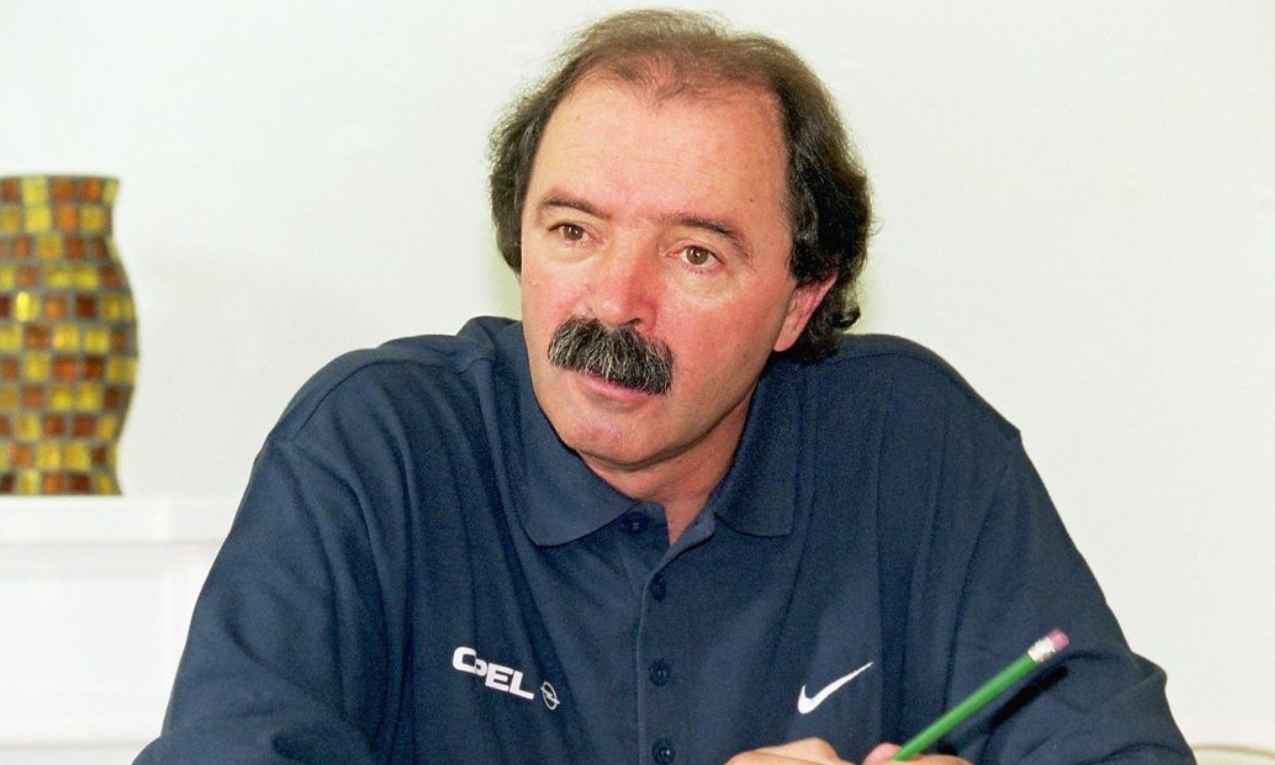 Pelatih PSG dari Masa ke Masa Hingga Sekarang 2025: List Terlengkap Artur Jorge, pelatih asal Portugal, membawa gelar liga pada 1994