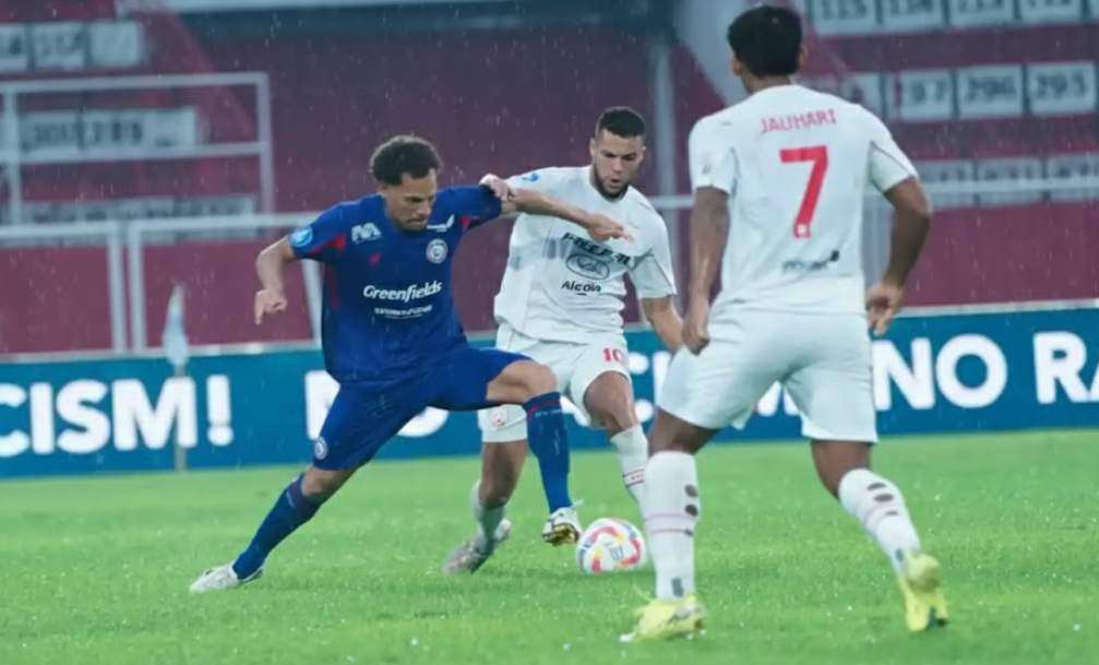 Singo Edan evaluasi; daftar pemain asing yang diincar.